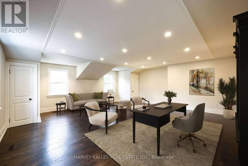 6 Penwood Crescent — photo 32 of 40