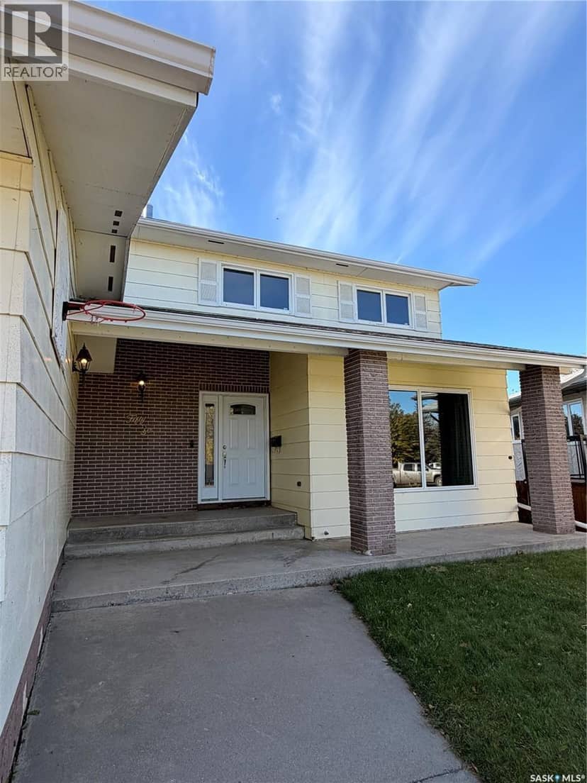 56 Dunfield CRESCENT, Meadow Lake, photo 2