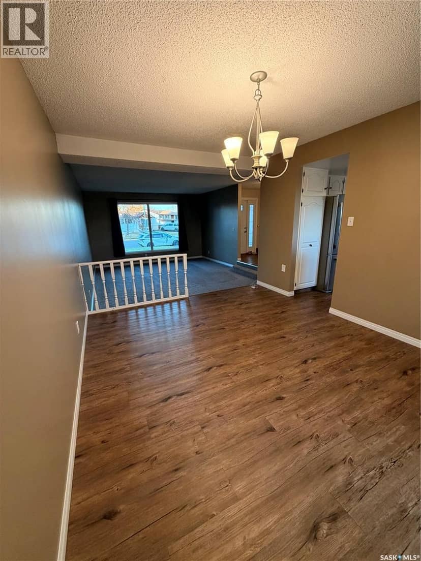 56 Dunfield CRESCENT, Meadow Lake, photo 3