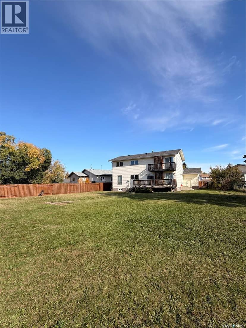 56 Dunfield CRESCENT — photo 36 of 36