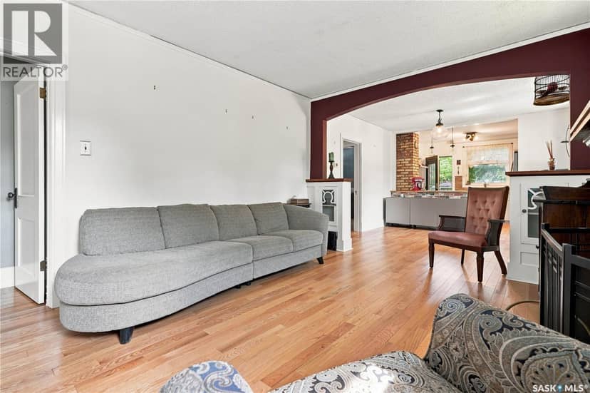902 4th AVENUE N, Saskatoon, photo 7