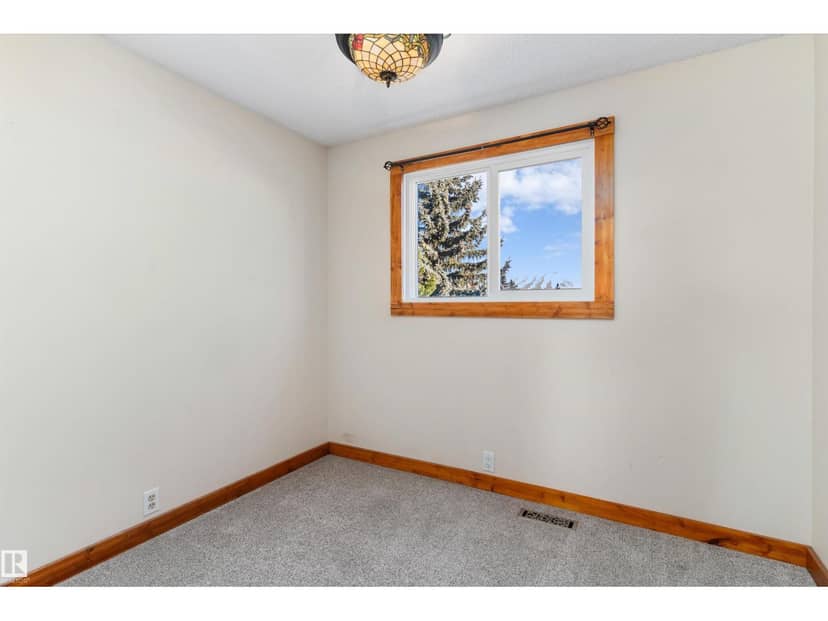 18729 95A AV NW — photo 33 of 40