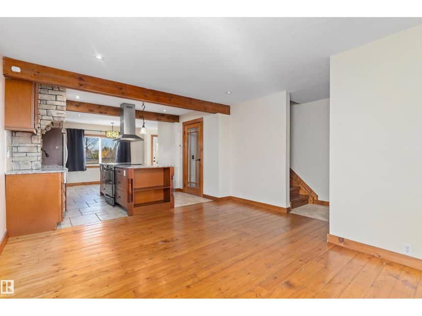 18729 95A AV NW — photo 21 of 40