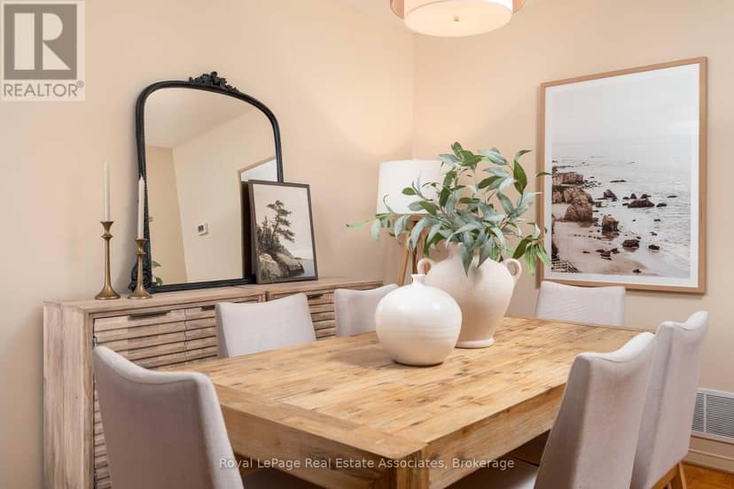 7 Capstan Court — photo 12 of 40