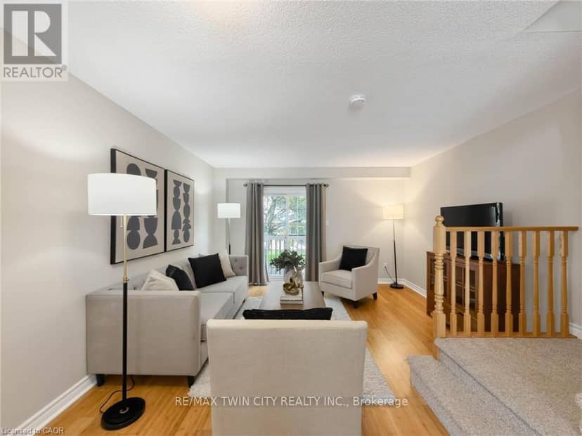 105 - 3480 Upper Middle Road — photo 12 of 40