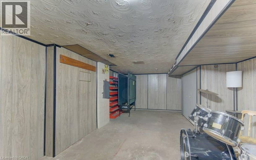8 MARSHALL Street — photo 28 of 34