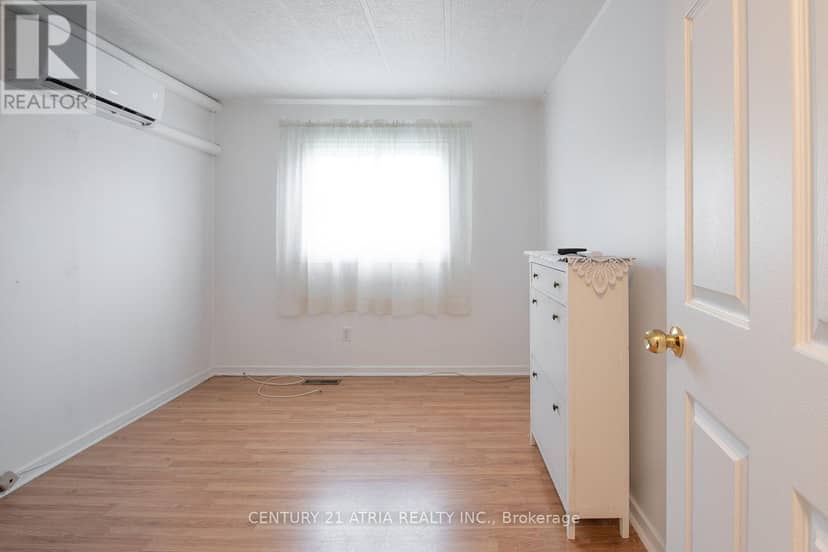 27 Cassell Lane — photo 12 of 29