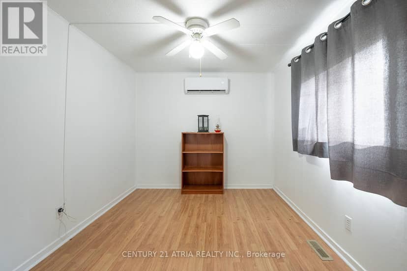 27 Cassell Lane — photo 21 of 29