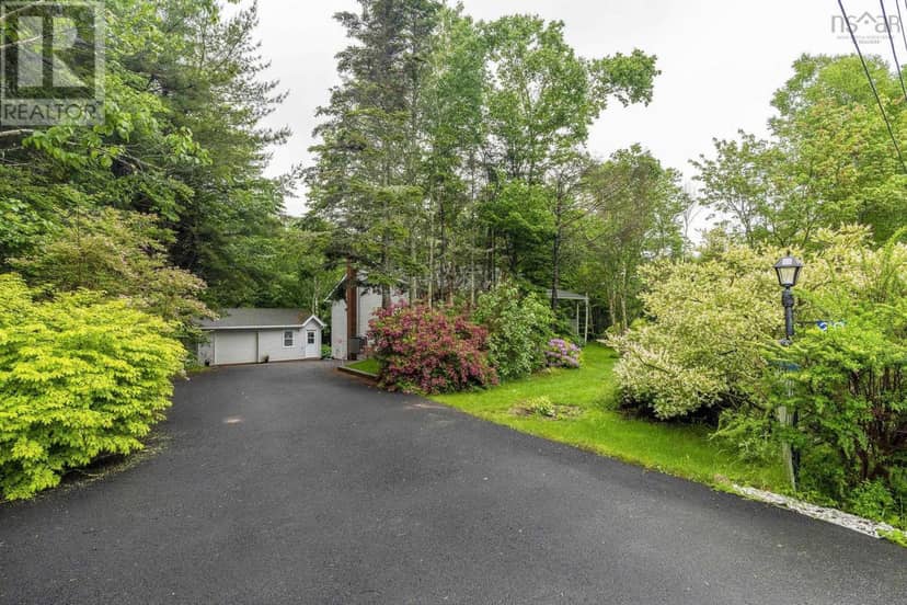 20 Willowdale Drive — photo 32 of 35