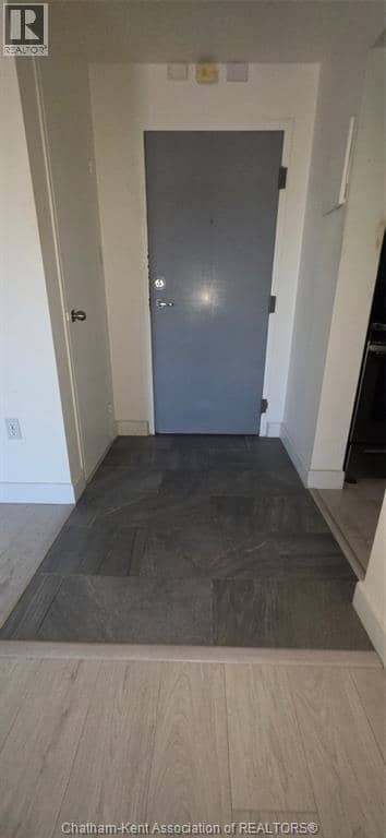 206-276 Merritt AVENUE — photo 12 of 12