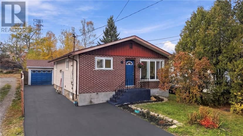 15 Clairmont Street, Sudbury