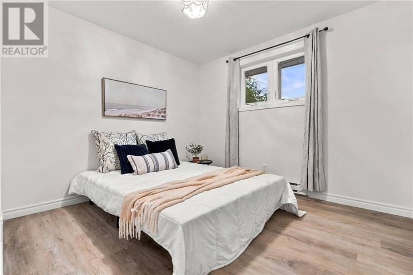 15 Clairmont Street — photo 14 of 27