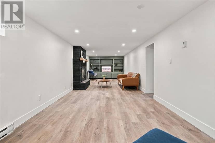 15 Clairmont Street — photo 16 of 27