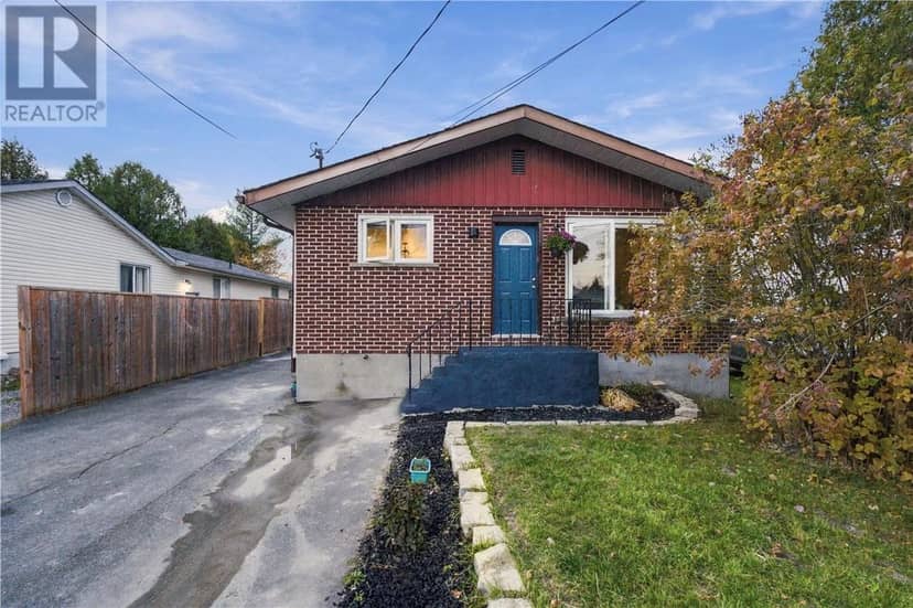15 Clairmont Street, Sudbury, photo 2