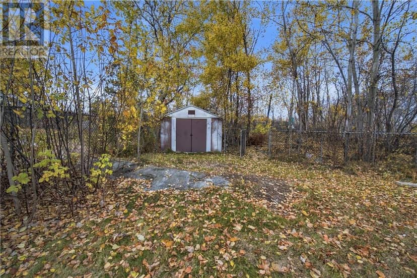 15 Clairmont Street — photo 24 of 27