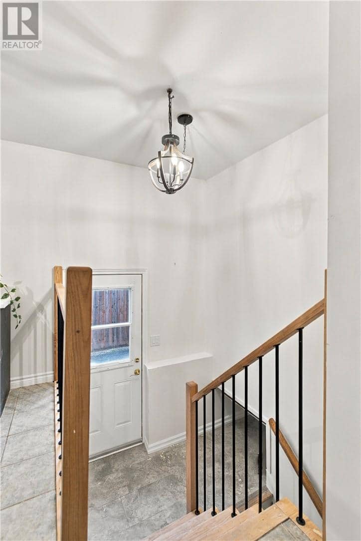15 Clairmont Street, Sudbury, photo 3
