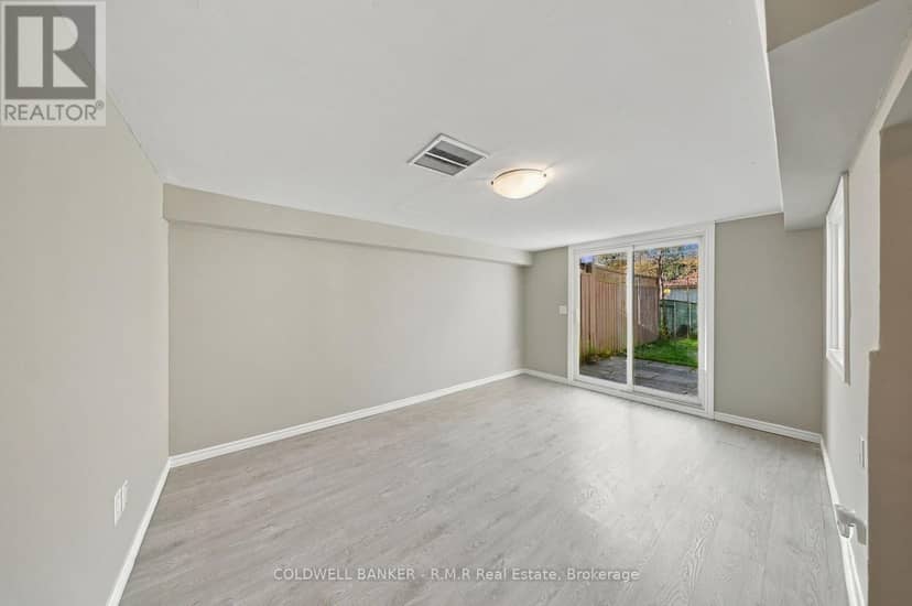 152 Londonderry Street — photo 28 of 40
