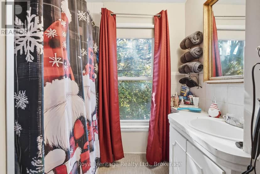165 Colborne Street — photo 29 of 36