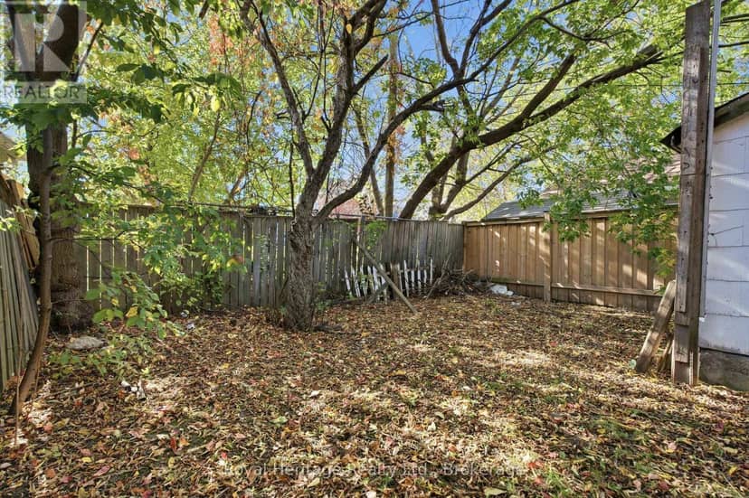 165 Colborne Street — photo 35 of 36
