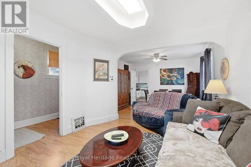 165 Colborne Street — photo 9 of 36
