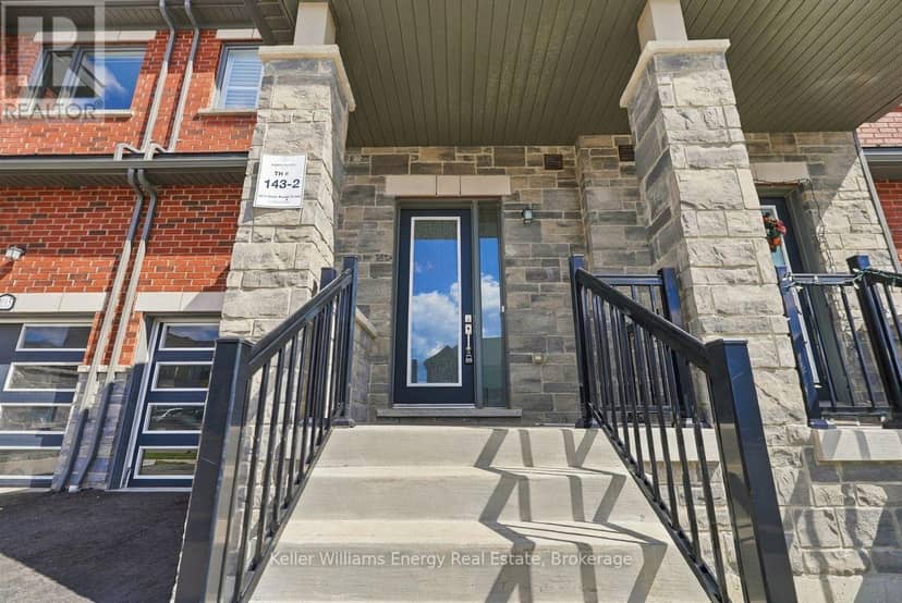 2013 Verne Bowen Street, Oshawa, photo 3