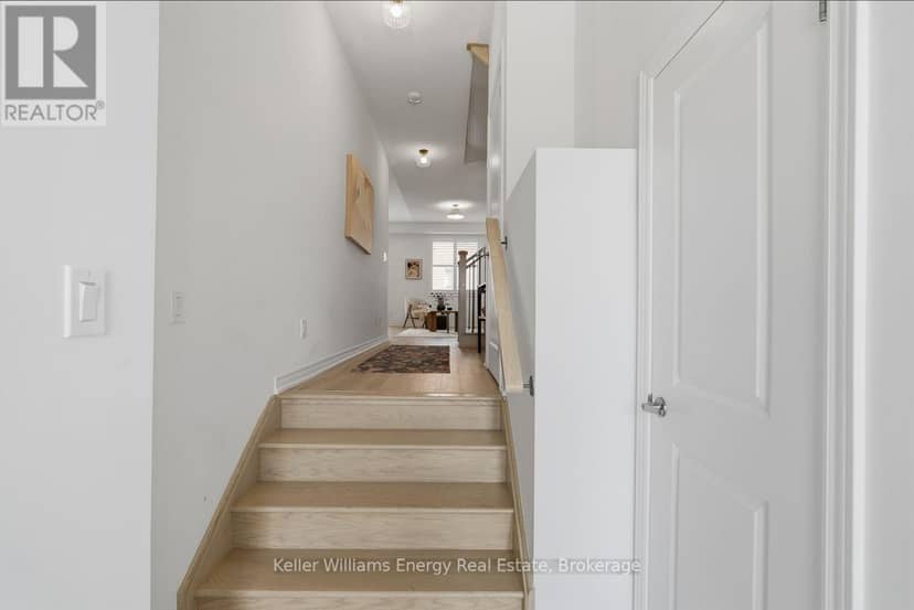 2013 Verne Bowen Street, Oshawa, photo 7