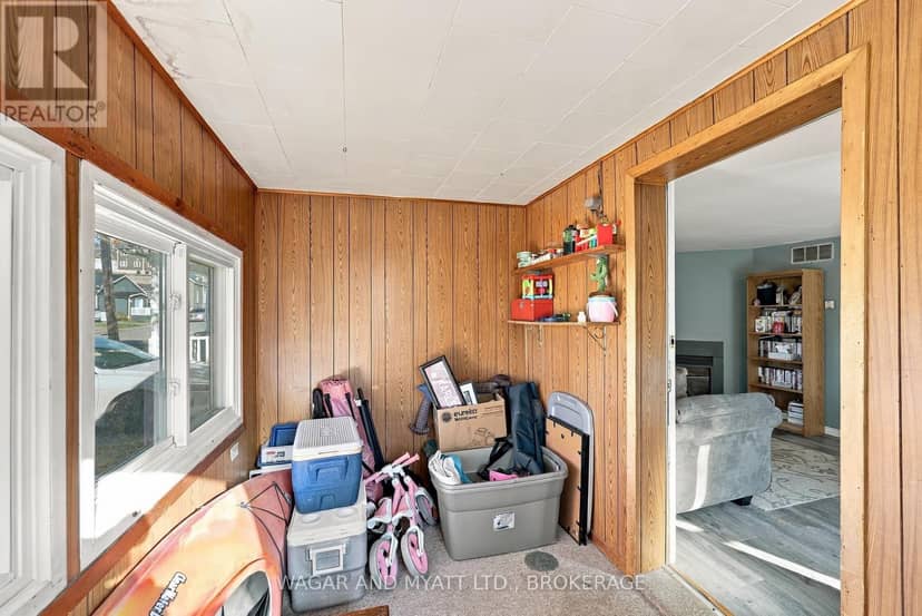 120 Prince Street — photo 10 of 29