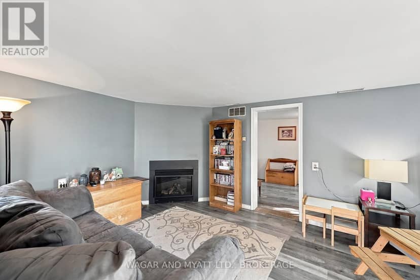 120 Prince Street — photo 11 of 29