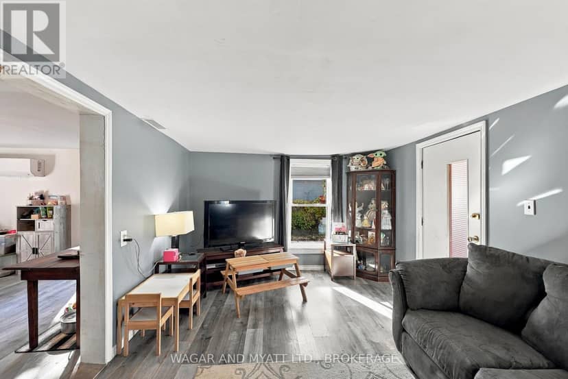 120 Prince Street — photo 12 of 29