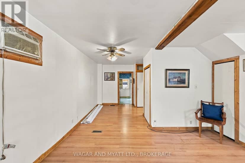 137 Green Street — photo 11 of 28