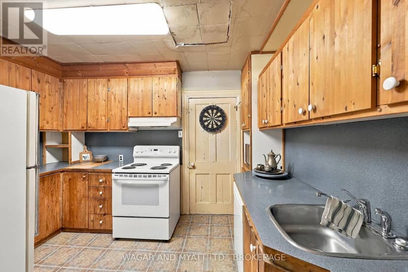 137 Green Street — photo 19 of 28
