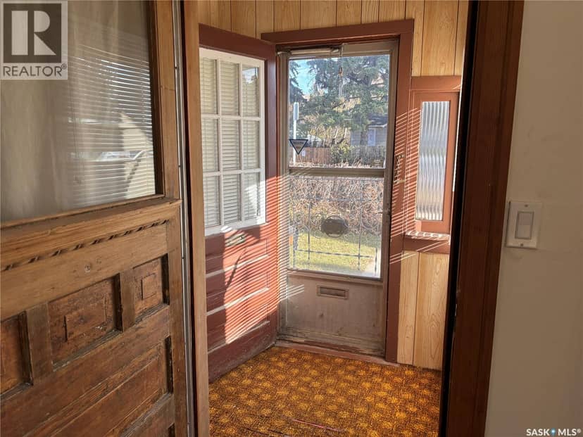 451 T Avenue S, Saskatoon, photo 2