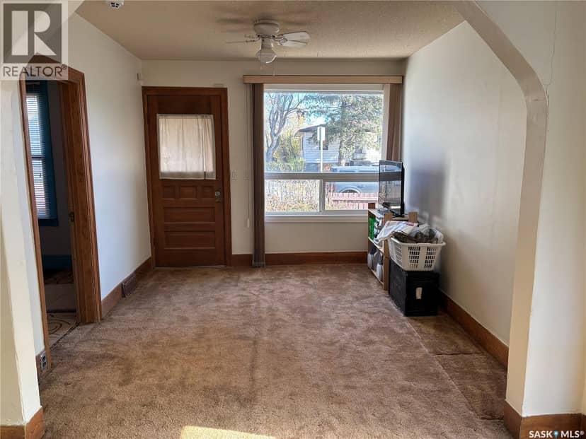 451 T Avenue S, Saskatoon, photo 3
