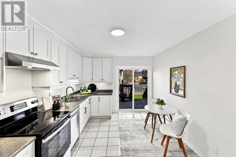 432 Duffy Street — photo 12 of 40