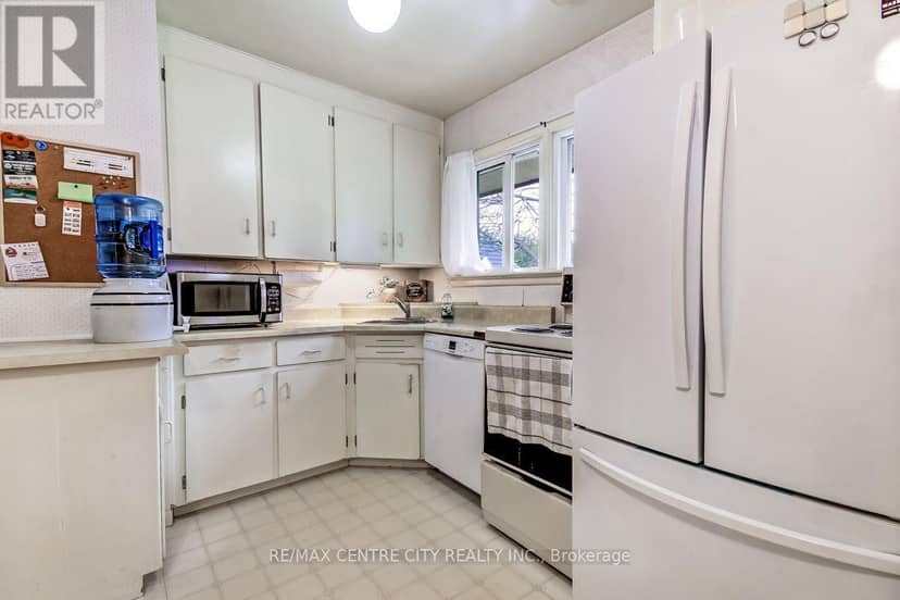19 Rapelje Street, St. Thomas, photo 7