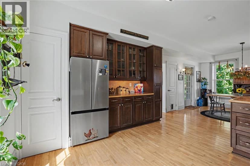5330 RAINHAM Road — photo 12 of 40