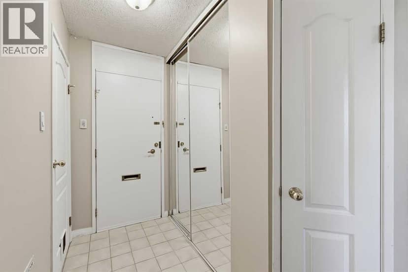 302, 1328 13 Avenue SW — photo 29 of 40