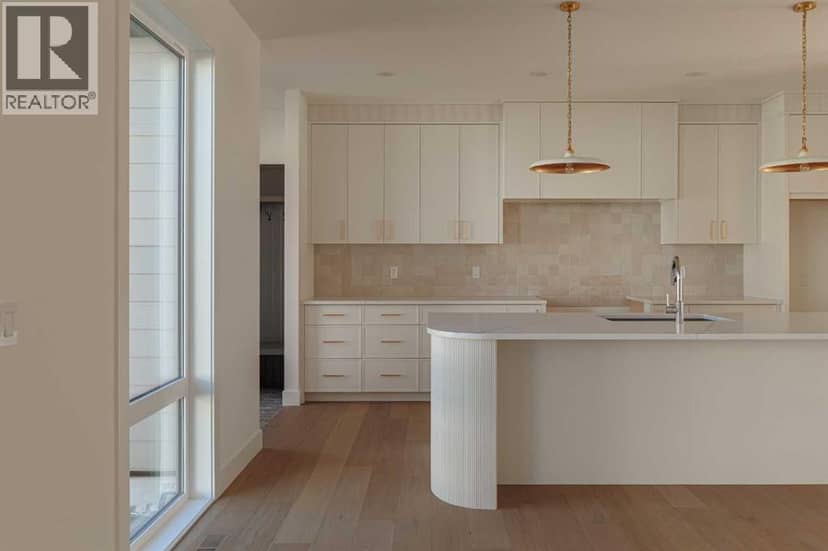 119 Greenwich Heath NW — photo 15 of 40