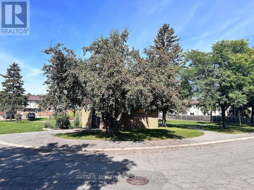 1370 Foxwell Street, Ottawa, photo 2