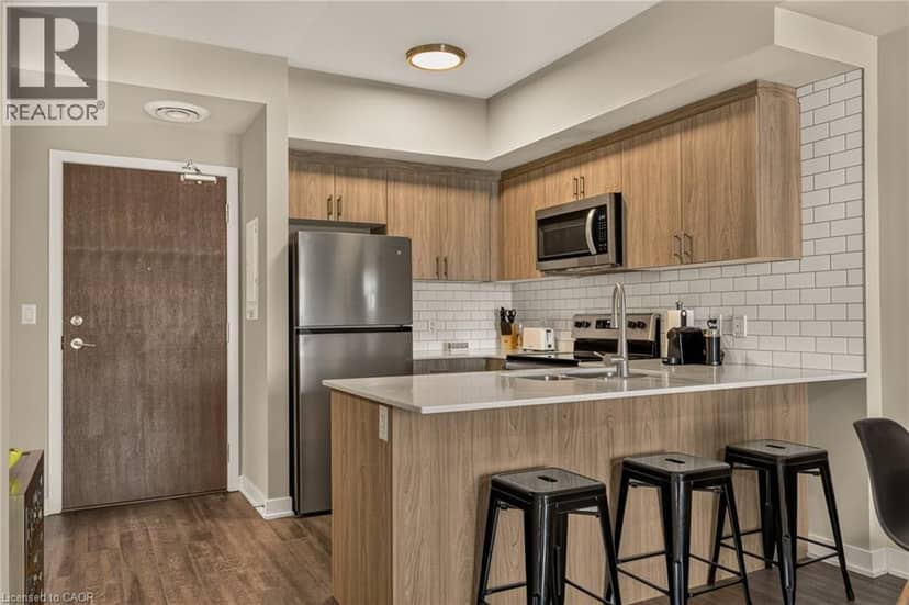16 MARKLE Crescent Unit# 413 — photo 6 of 40