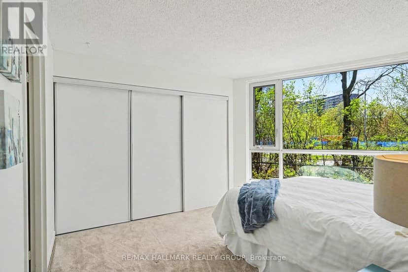 103 - 30 Charlevoix Street — photo 17 of 28