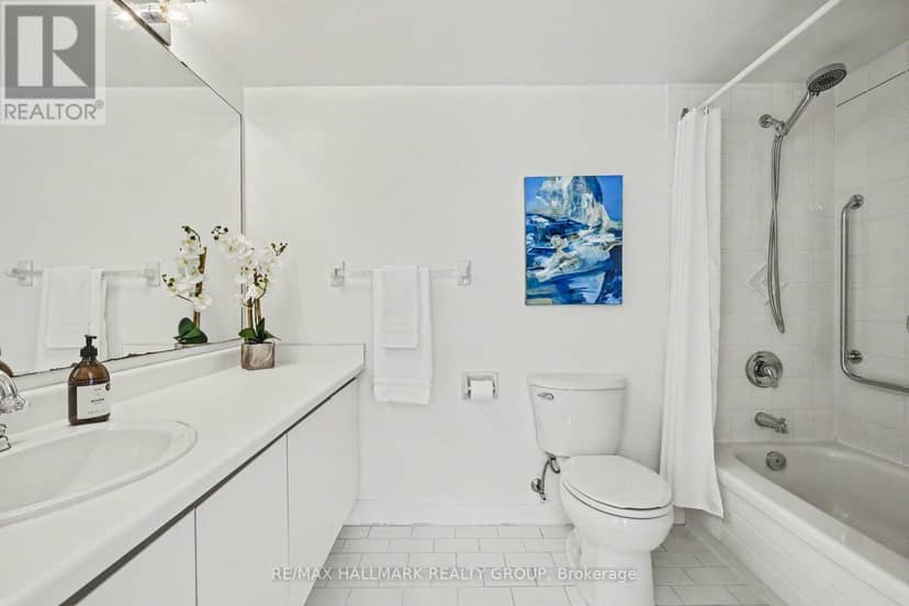 103 - 30 Charlevoix Street — photo 19 of 28