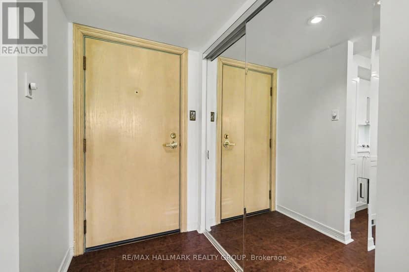103 - 30 Charlevoix Street, Ottawa, photo 3