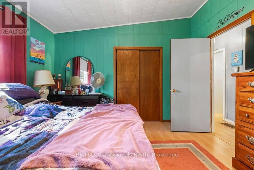 63 Sunnyside Street — photo 20 of 33