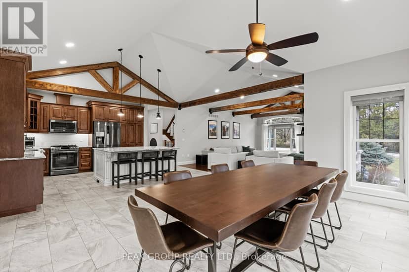 662 Foss Road — photo 17 of 40