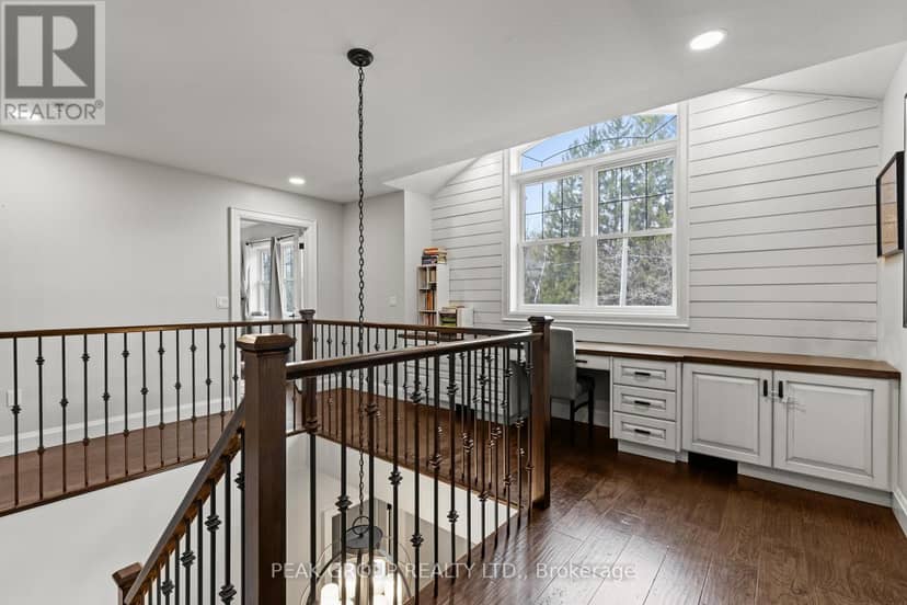 662 Foss Road — photo 27 of 40