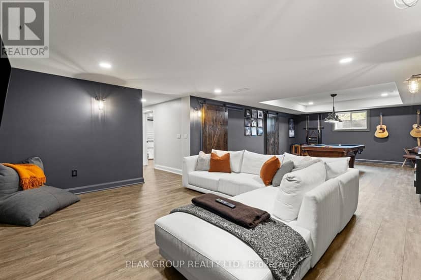 662 Foss Road — photo 32 of 40