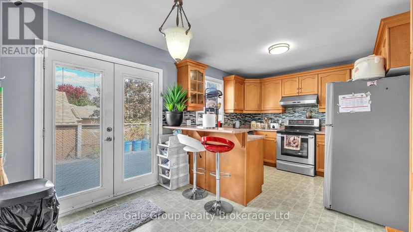 470 Marconi Boulevard, London East, photo 8