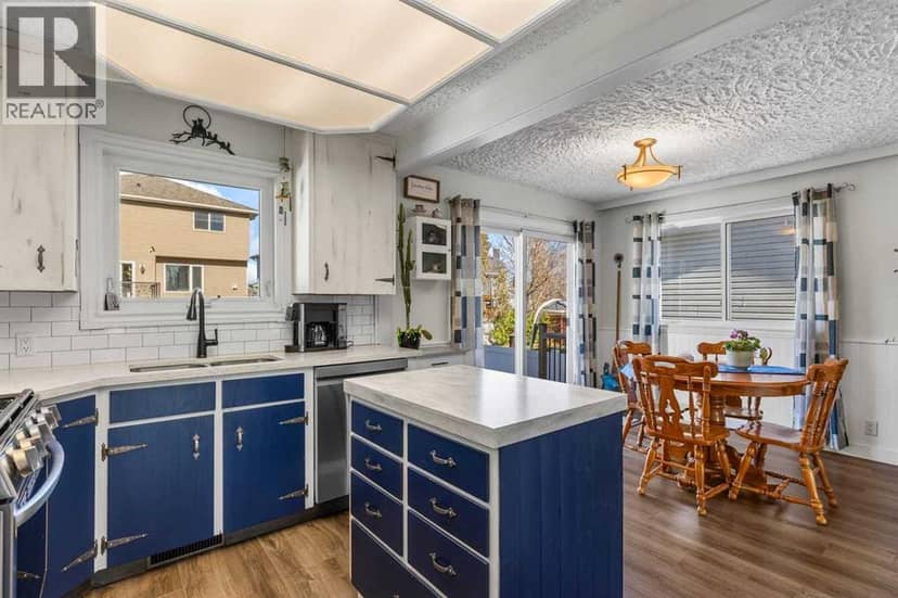 485 Big Springs Drive SE — photo 9 of 40