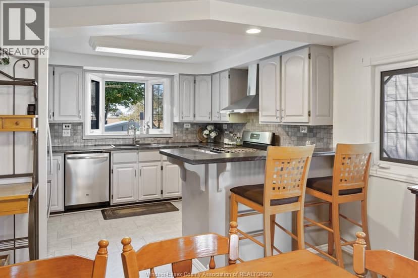 10780 St. Clair Road — photo 12 of 40